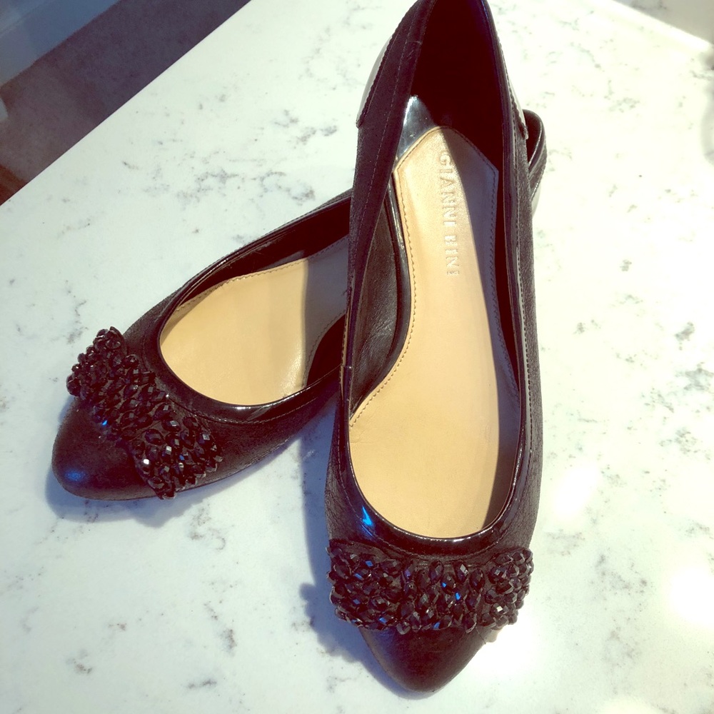 Gianni Bini Black Flats with Bow Detail